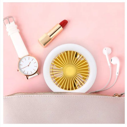 مروحة كهربائية قابلة لإعادة الشحن 